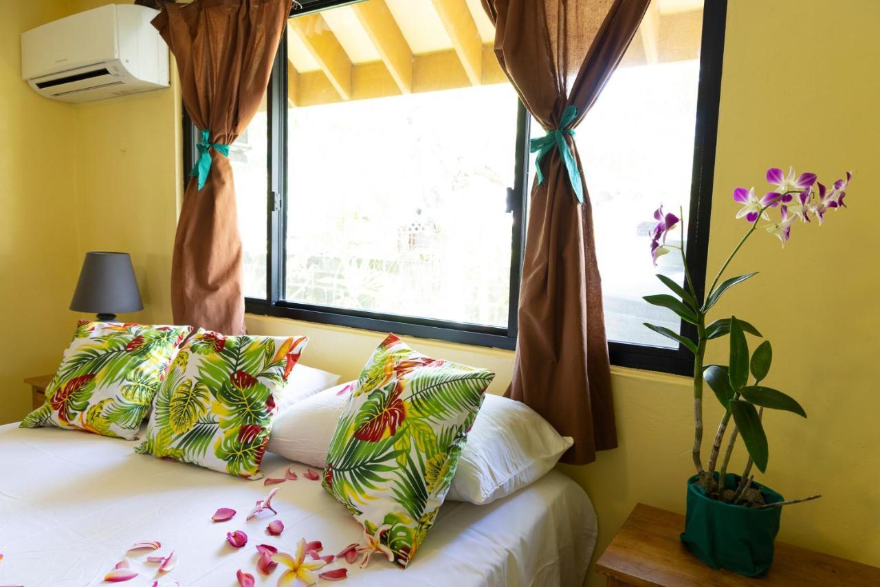 Fare Manava Villa โบราโบรา ภายนอก รูปภาพ