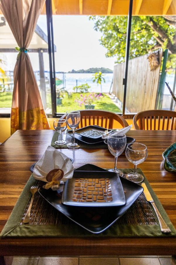 Fare Manava Villa โบราโบรา ภายนอก รูปภาพ