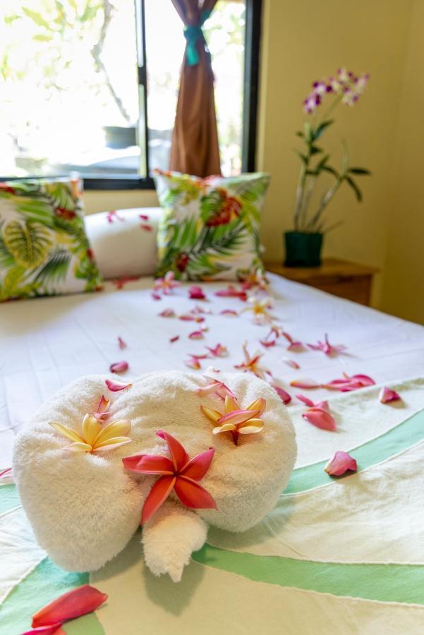 Fare Manava Villa โบราโบรา ภายนอก รูปภาพ