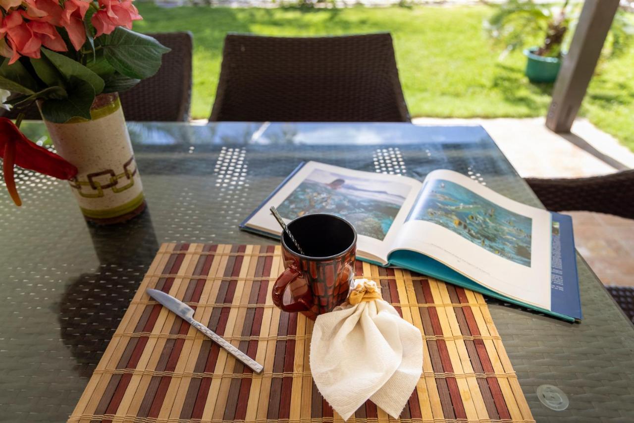 Fare Manava Villa โบราโบรา ภายนอก รูปภาพ
